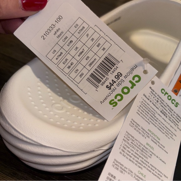 Crocs Sandals M7/W9 NWT - Picture 10 of 10